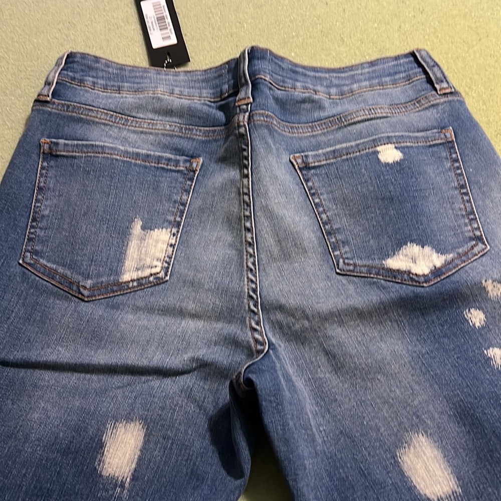 Jeans - Picture 7 of 8